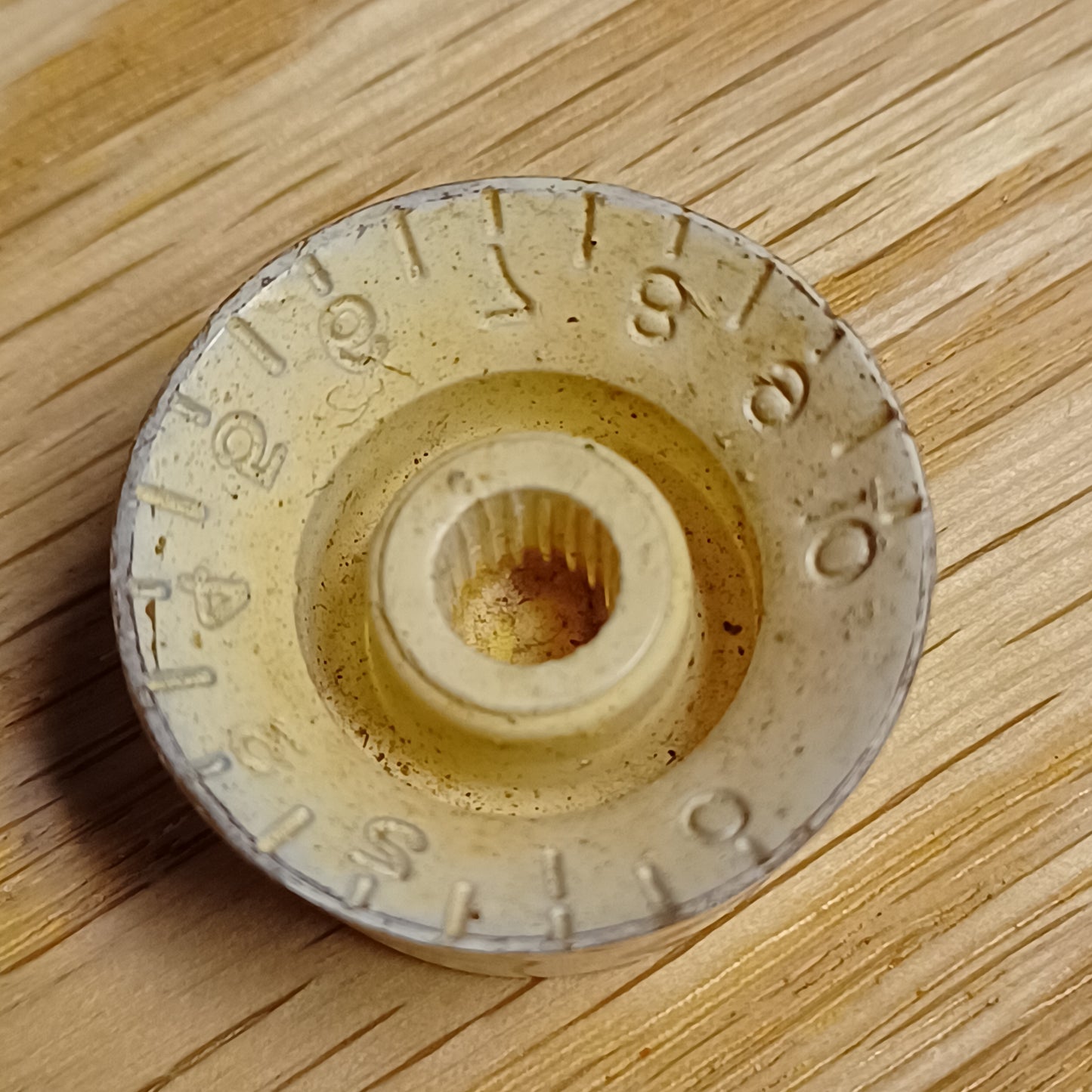 Vintage Gibson Speed Knobs - White late 70s