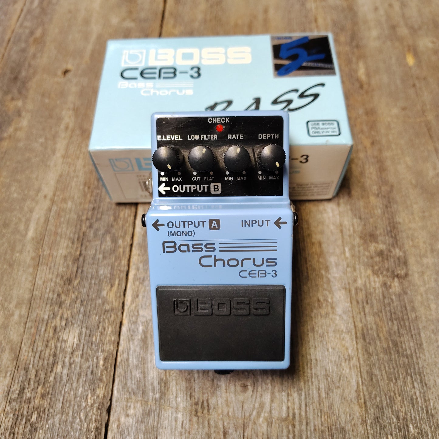 Used Boss CEB3 Bass Chorus w/box