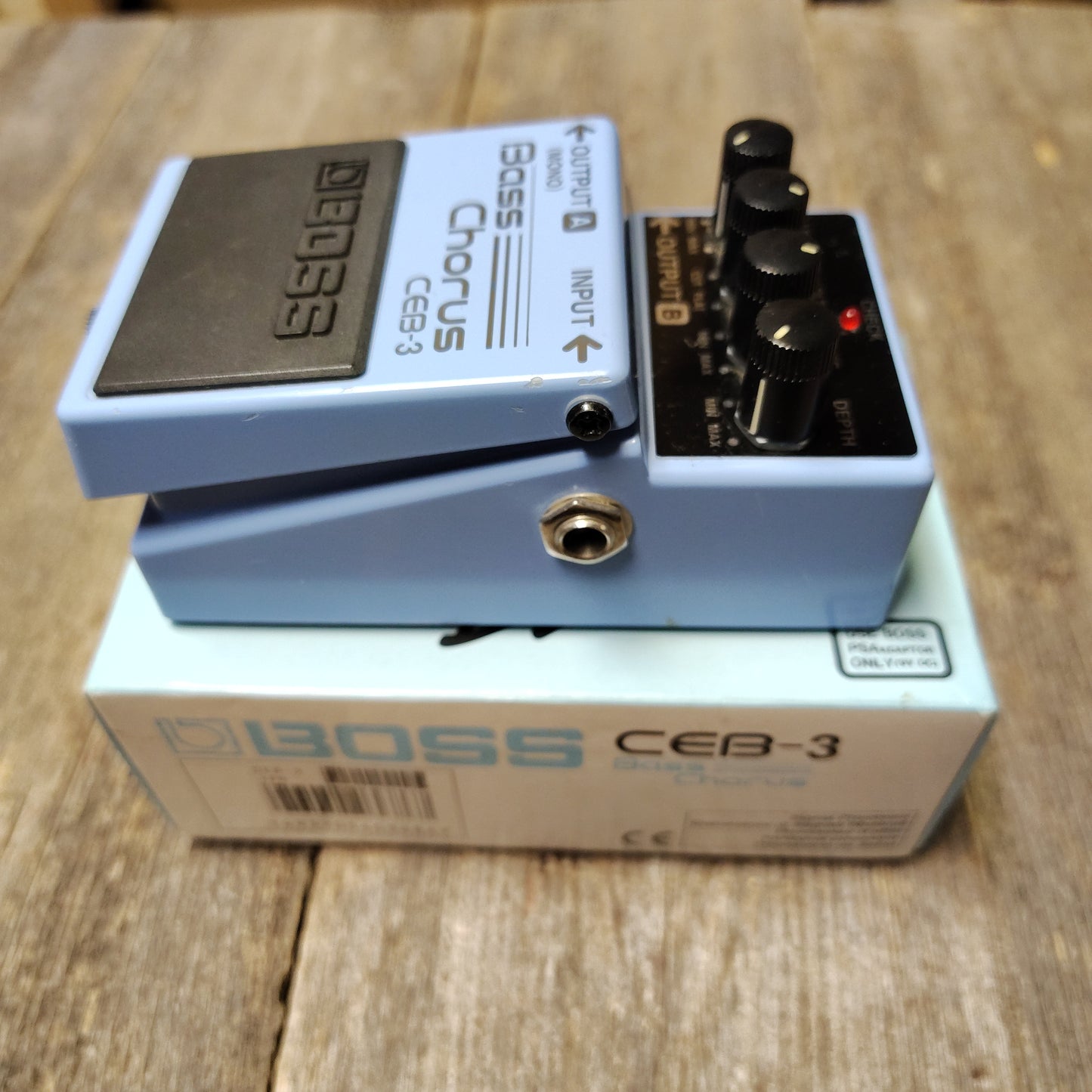 Used Boss CEB3 Bass Chorus w/box