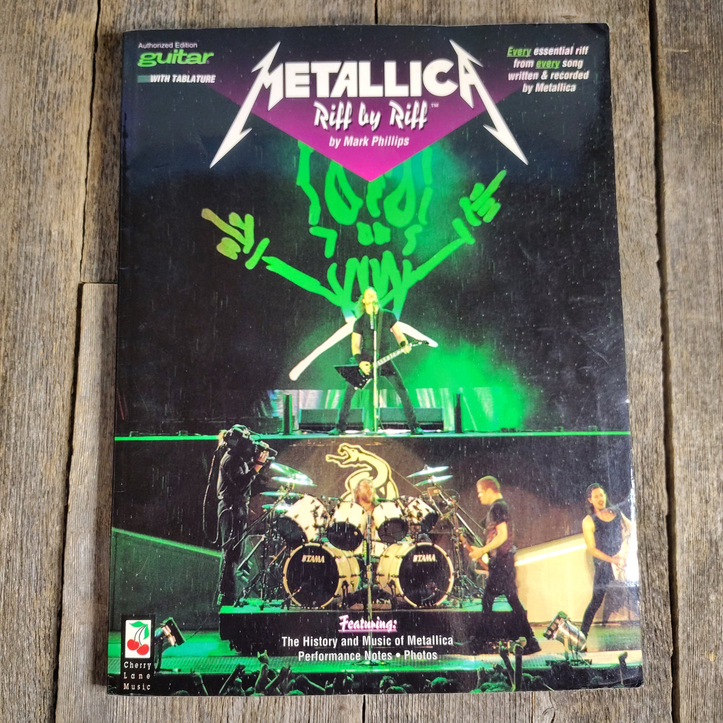Used Metallica "Riff by Riff" Song Book