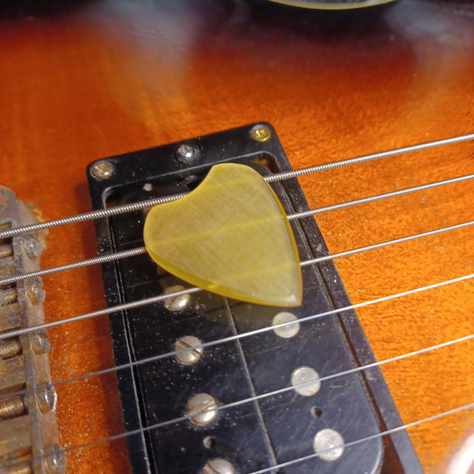 Northern Ghost Plectrums Planchette Standard Ultem 2.4mm