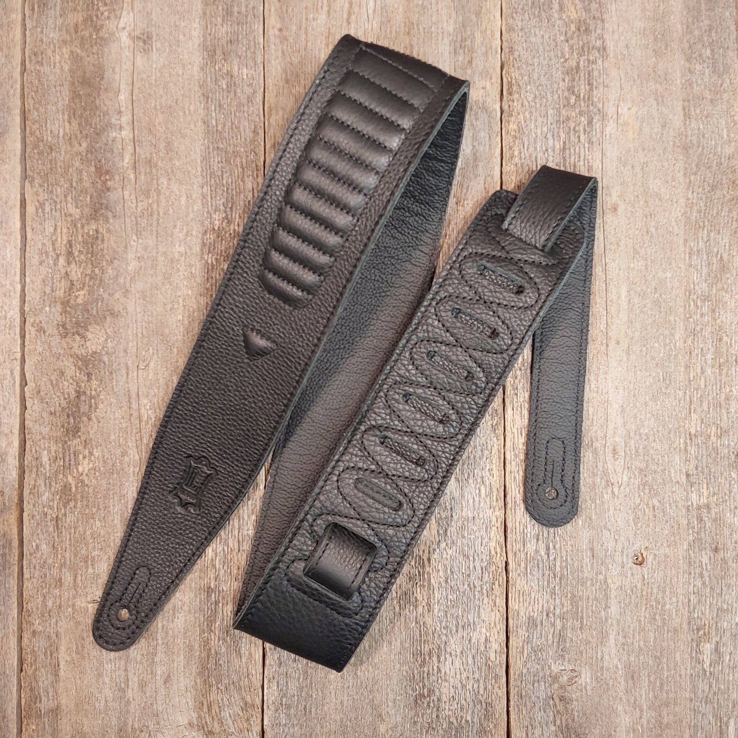 Levy's MG317MTO-BLK Garment Leather Guitar Strap with Motorcycle Jacket inspired Padding Design
