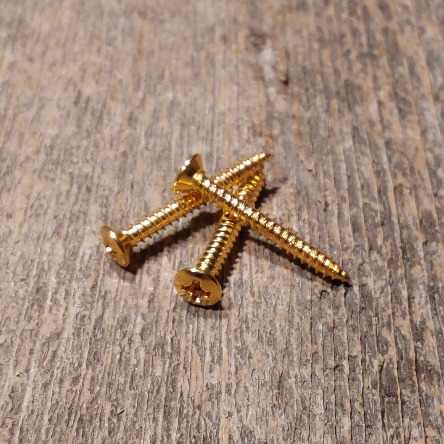 More Gain Parts Bridge / Strap Screw (Chrome, Black, Brass) (6)