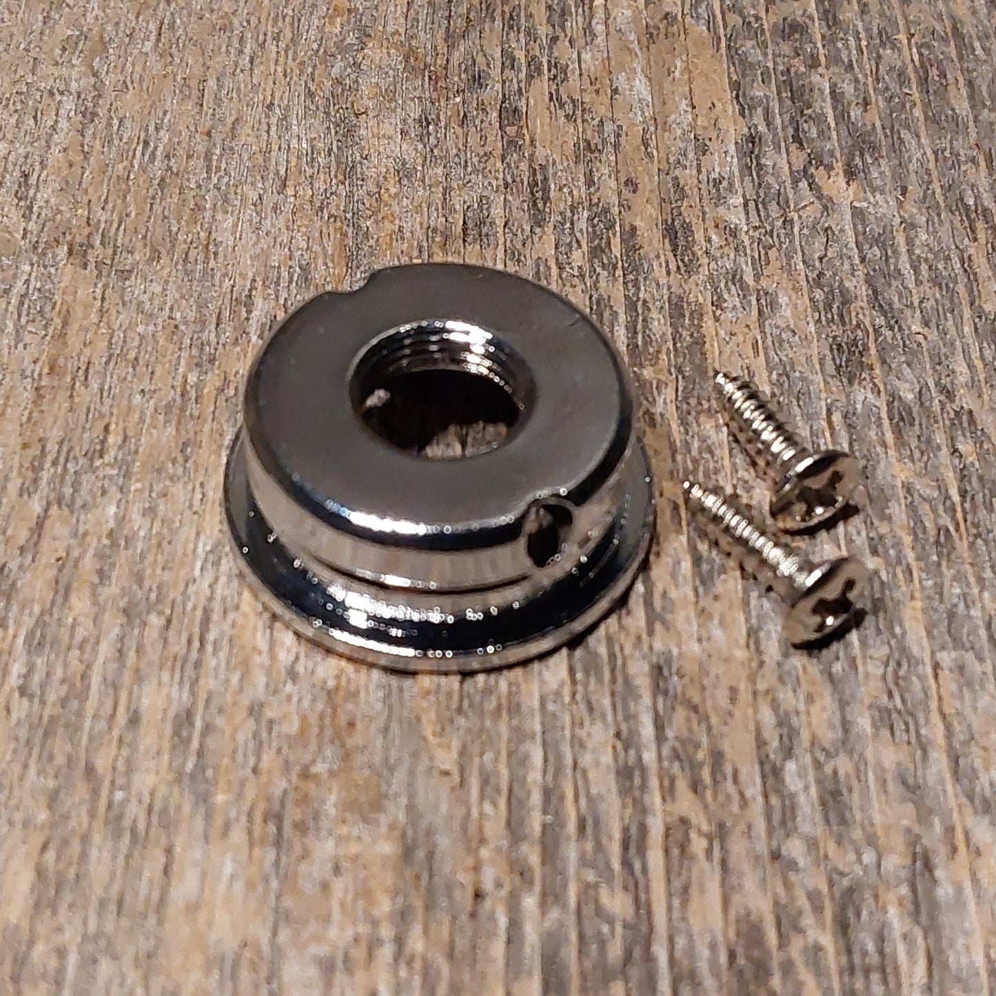 More Gain Parts Electrosocket Tele Jack Plate Chrome