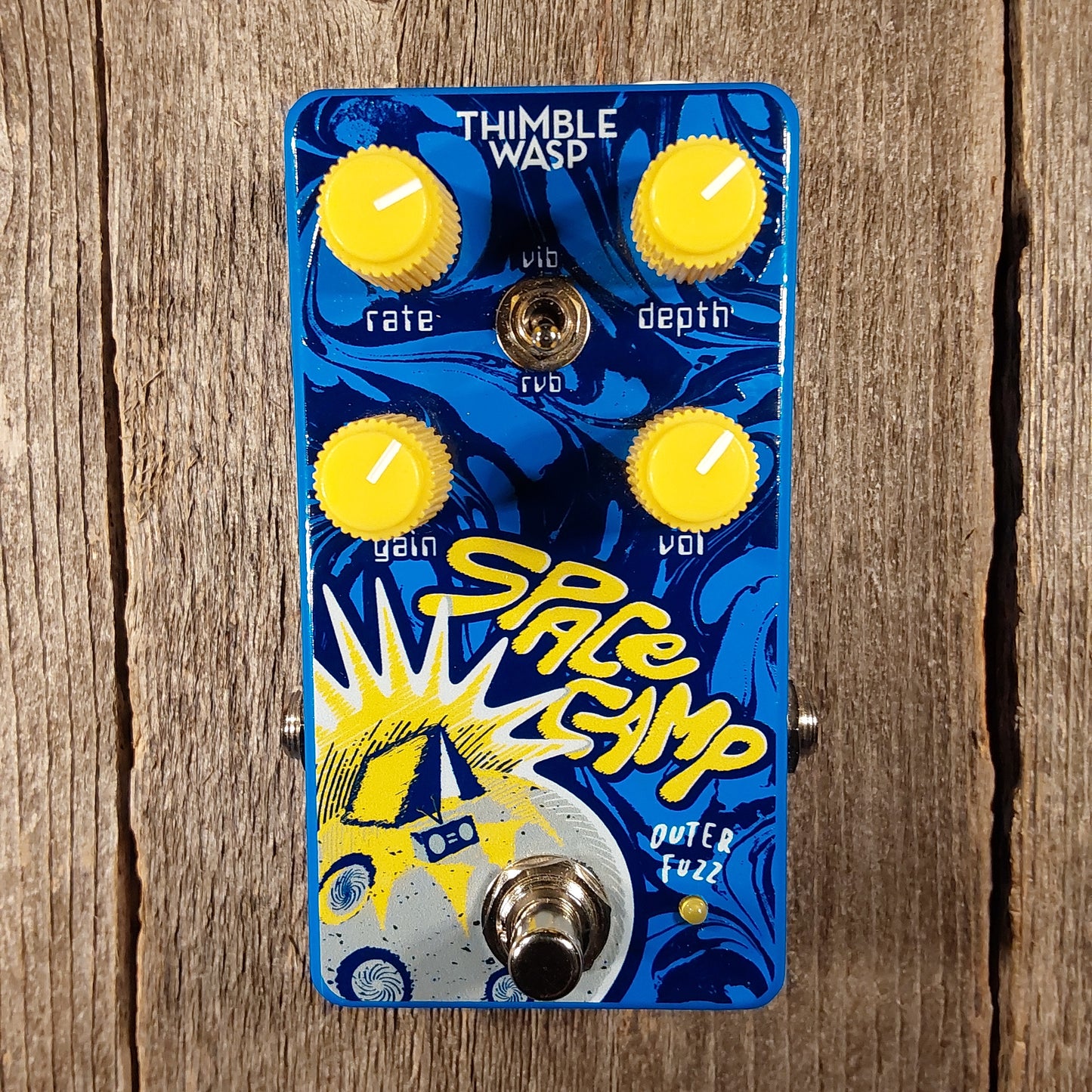 Thimble Wasp Effects Space Camp Fuzz with Vibrato or Reverb