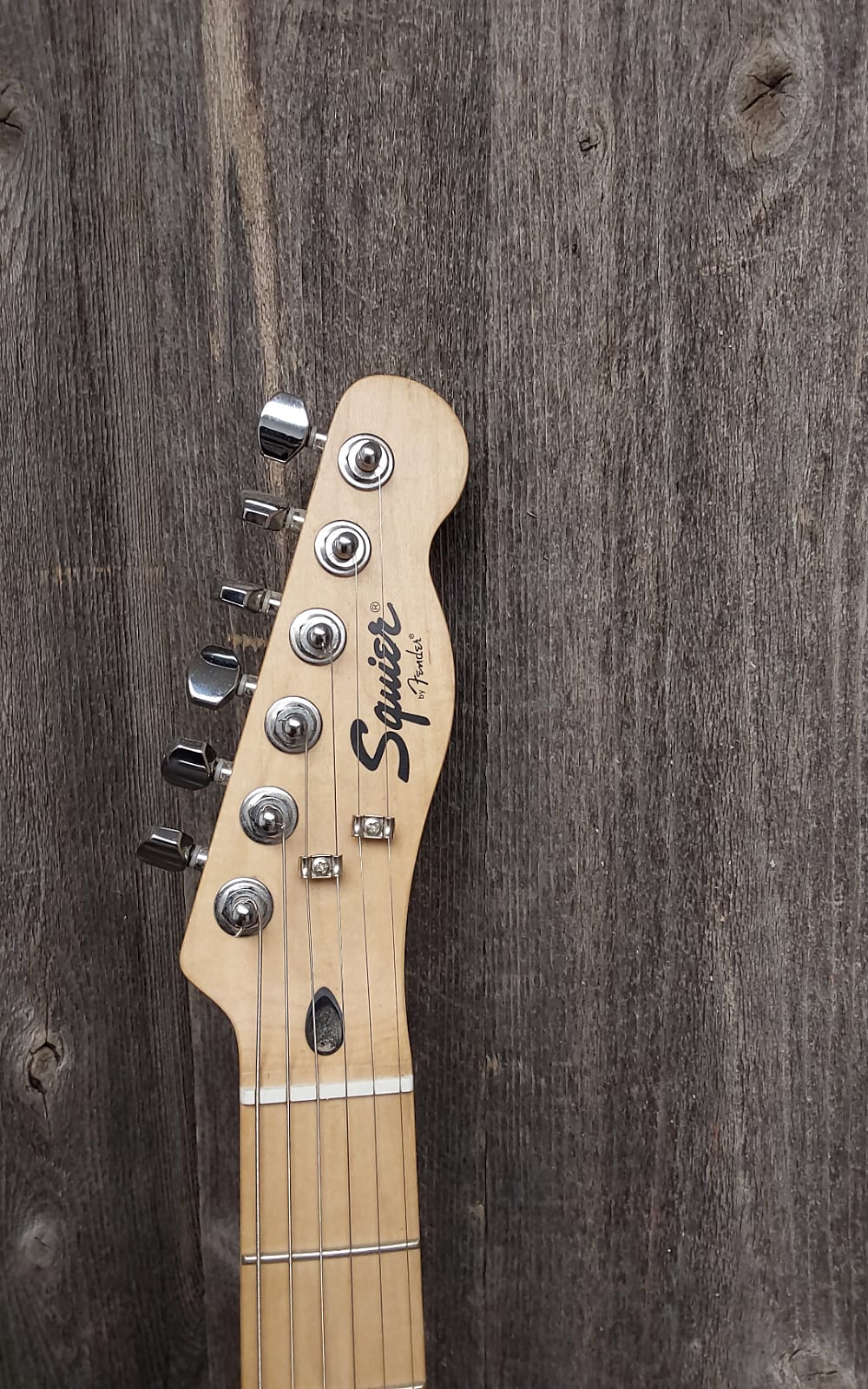 Used Squire '51 Electric Guitar Black