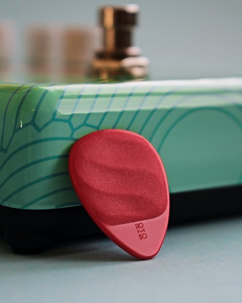Rombo Picks Waves Picks (multiple colors)