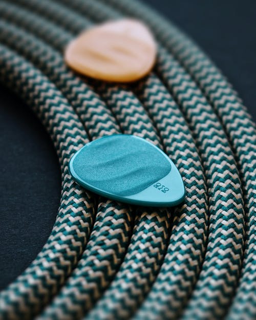 Rombo Picks Waves Picks (multiple colors)