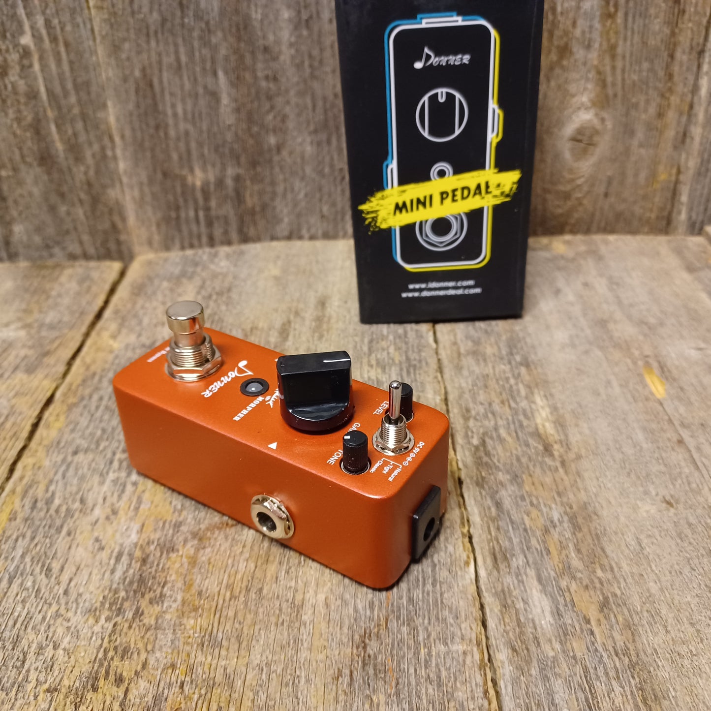 Used Donner Morpher Mini Distortion Pedal