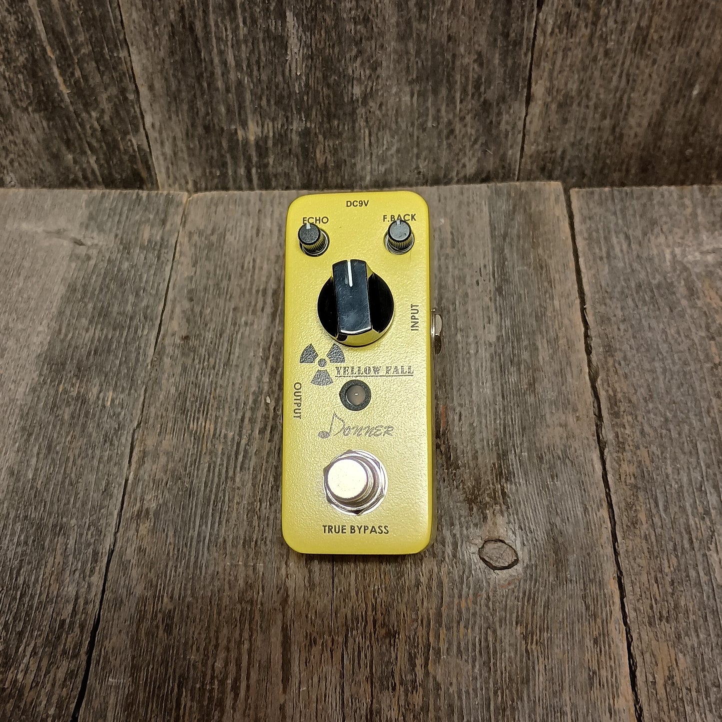 Donner Yellow Fall Analog Delay Guitar Effect Pedal Vintage Delay True Bypass - Used