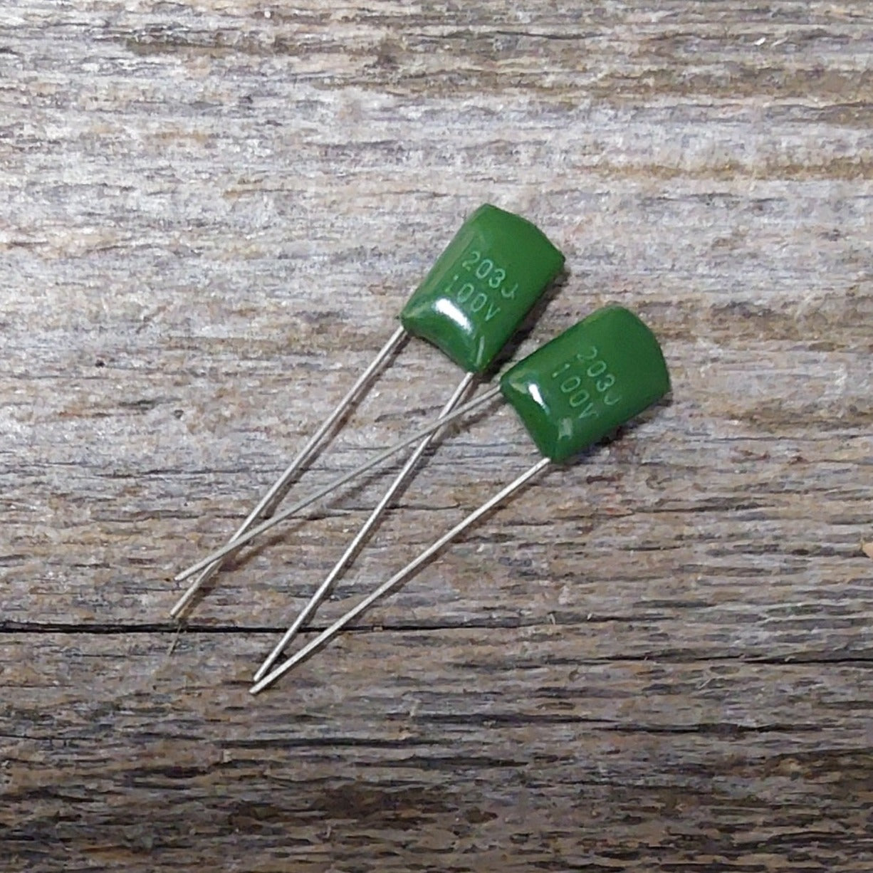 More Gain Parts Polyester Film Inductive Capacitor (4)
