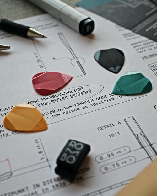 Rombo Picks headstock pick holder